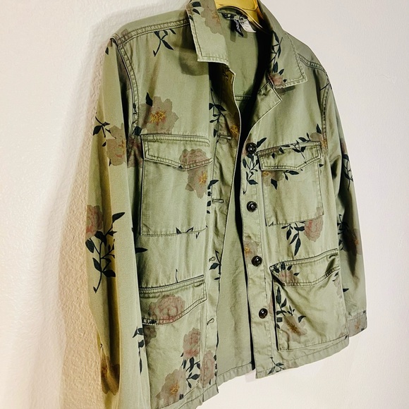 H&M Jackets & Blazers - H&M Floral Army Green Women's Jacket